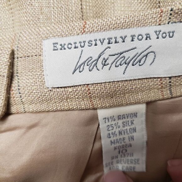 VINTAGE LORD & TAYLOR Plaid Silk-blend Skirt - Picture 8 of 9